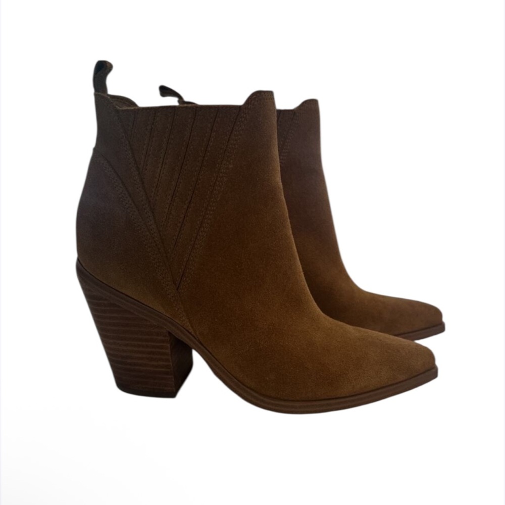 MARC FISHER ‘Gadri’ Tan Suede‎ Pointed Toe Western Ankle Bootie Leather Size 7.5